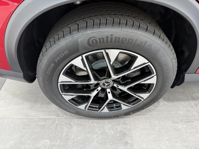 Mercedes-Benz GLC Vehicle Image 3