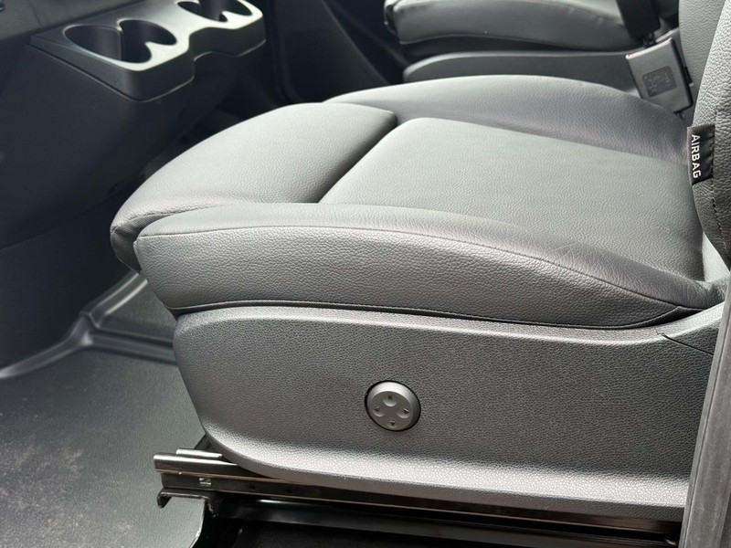 Mercedes-Benz Sprinter Van Vehicle Image 16