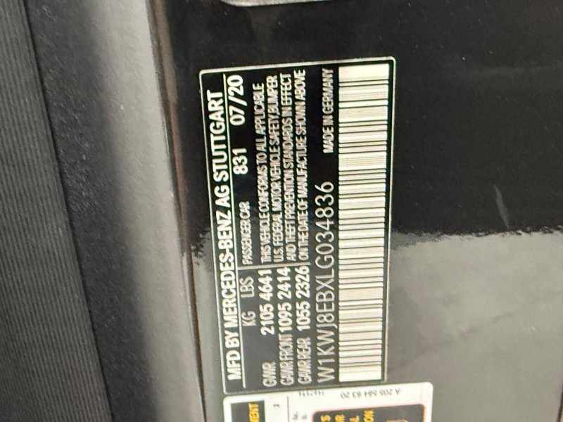 Mercedes-Benz C-Class Vehicle Image 21