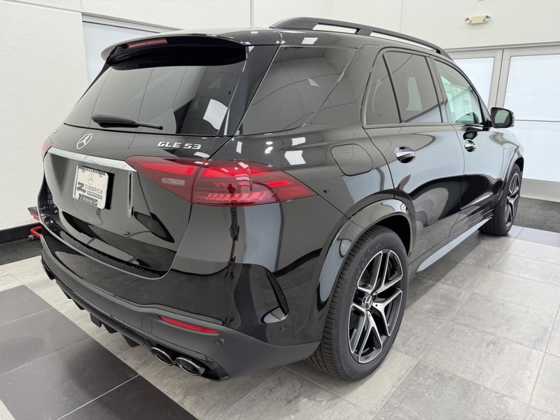Mercedes-Benz GLE Vehicle Image 2