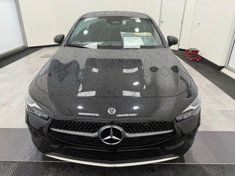 Mercedes-Benz CLA Vehicle Image 7