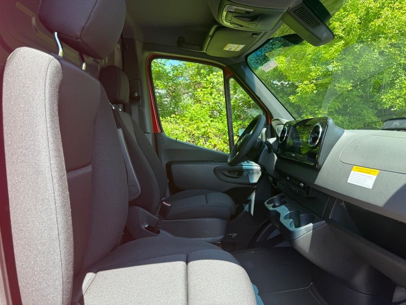Mercedes-Benz Sprinter Cargo Van Vehicle Image 6