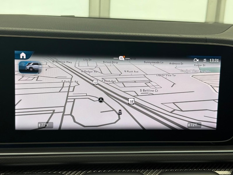 Mercedes-Benz GLE Vehicle Image 14