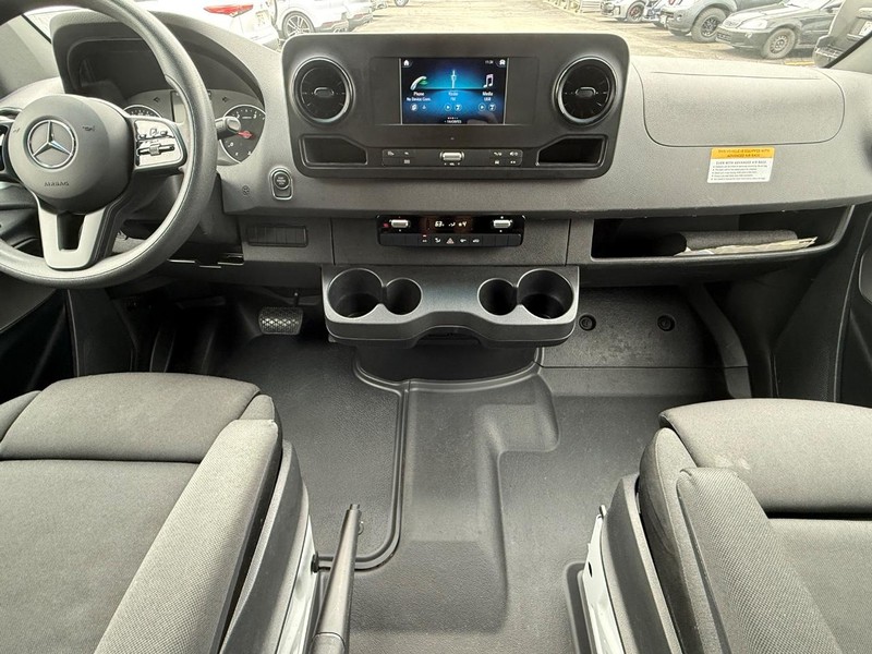 Mercedes-Benz Sprinter Van Vehicle Image 10