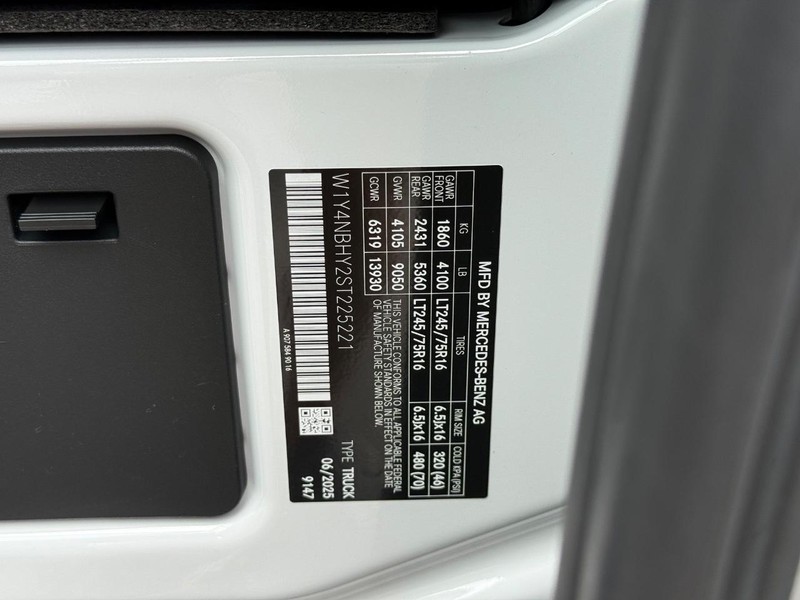 Mercedes-Benz Sprinter Cargo Van Vehicle Image 17