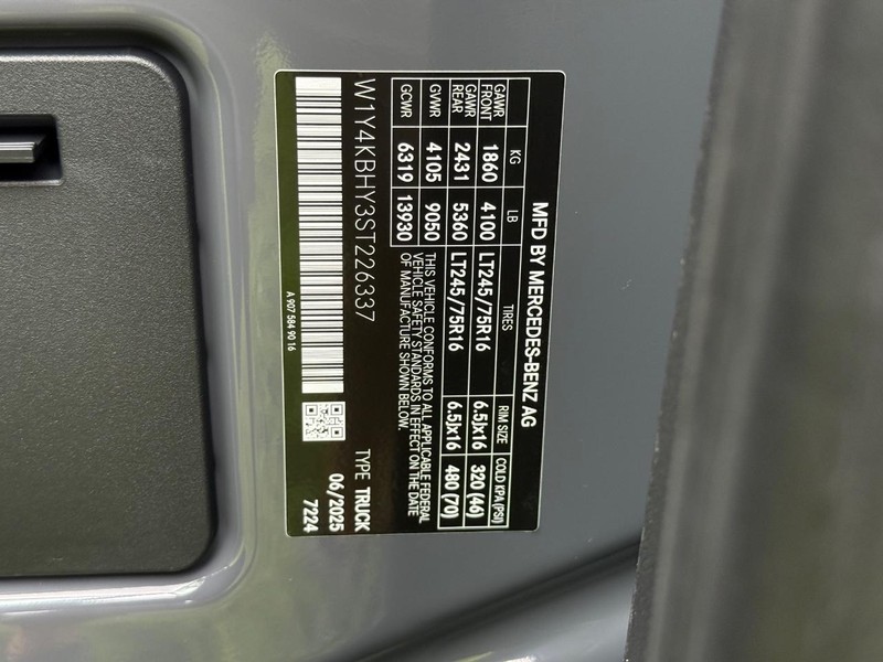 Mercedes-Benz Sprinter Cargo Van Vehicle Image 16