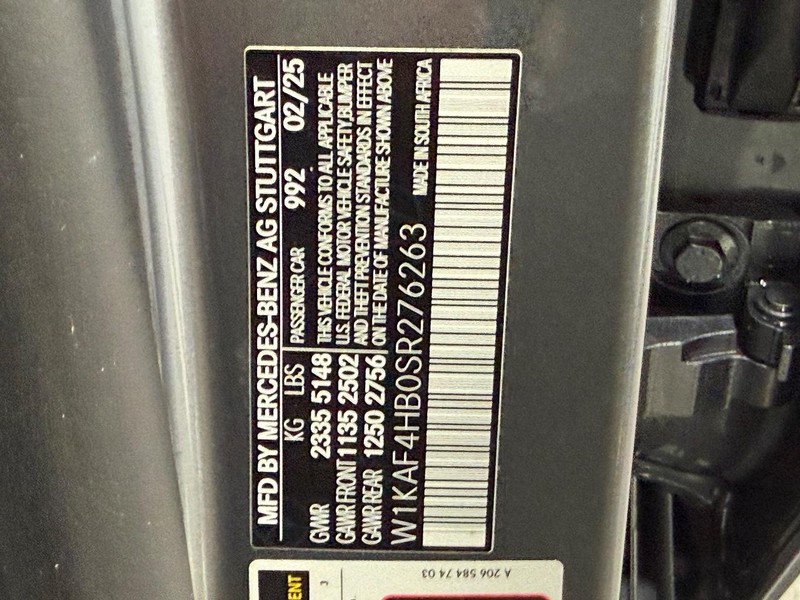 Mercedes-Benz C-Class Vehicle Image 20