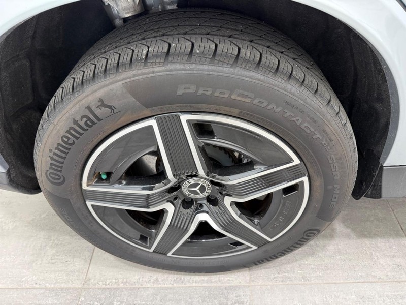 Mercedes-Benz GLC Vehicle Image 3