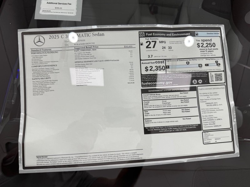 Mercedes-Benz C-Class Vehicle Image 4