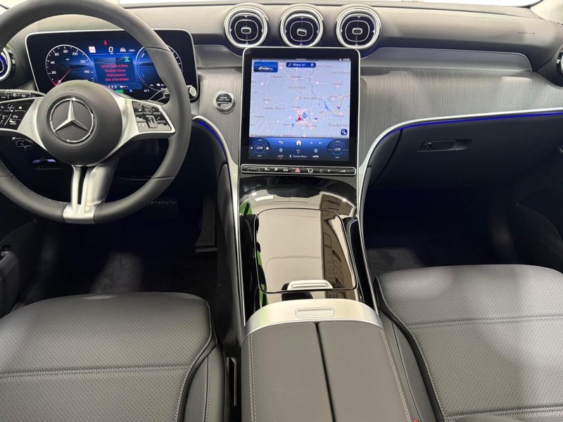 Mercedes-Benz GLC Vehicle Image 6