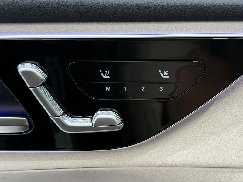 Mercedes-Benz GLC Vehicle Image 10