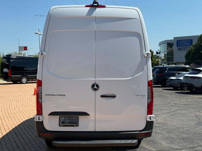Mercedes-Benz Sprinter Van Vehicle Image 4