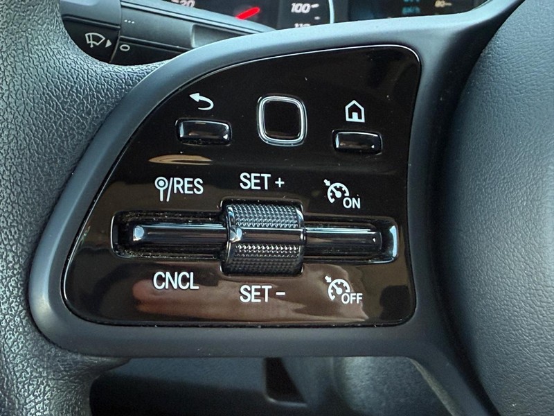 Mercedes-Benz Sprinter Van Vehicle Image 15