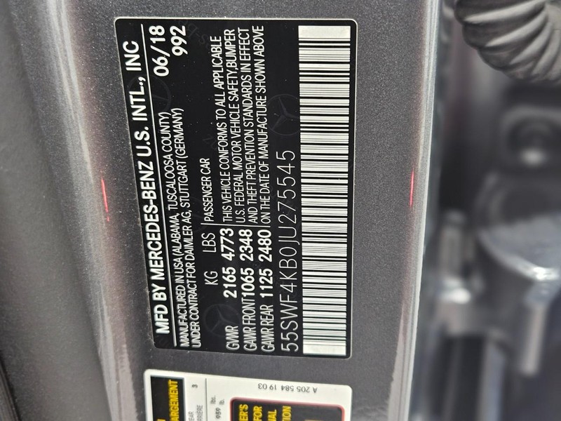 Mercedes-Benz C-Class Vehicle Image 20
