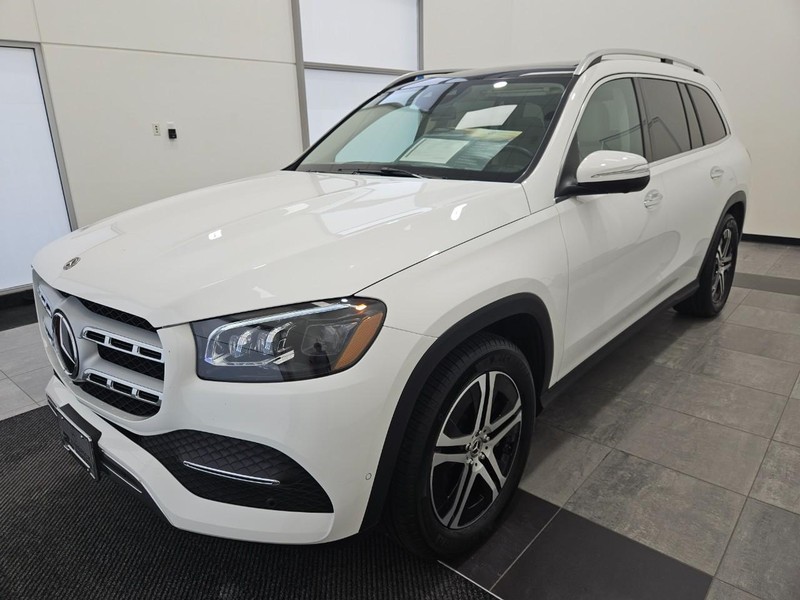 Mercedes-Benz GLS Vehicle Image 6