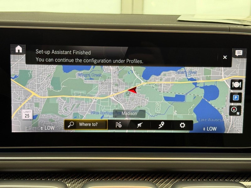 Mercedes-Benz GLE Vehicle Image 19
