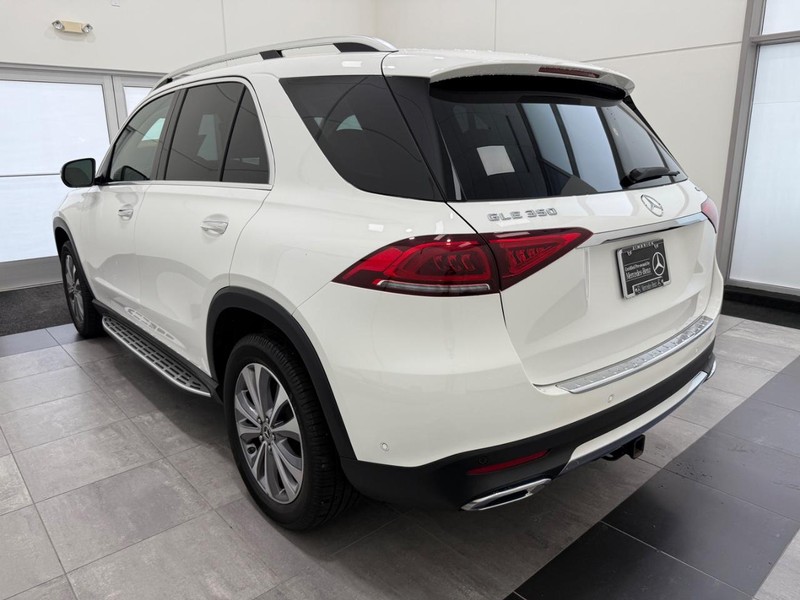 Mercedes-Benz GLE Vehicle Image 4