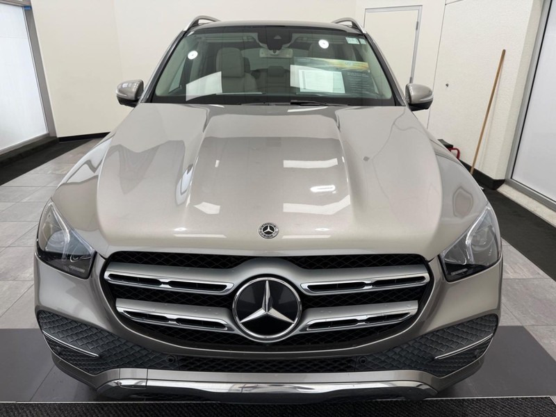 Mercedes-Benz GLE Vehicle Image 7
