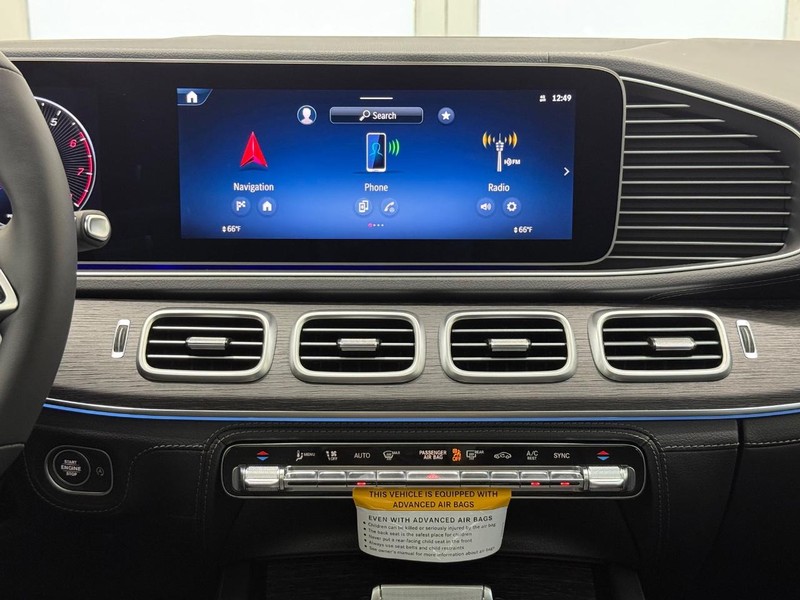 Mercedes-Benz GLE Vehicle Image 7