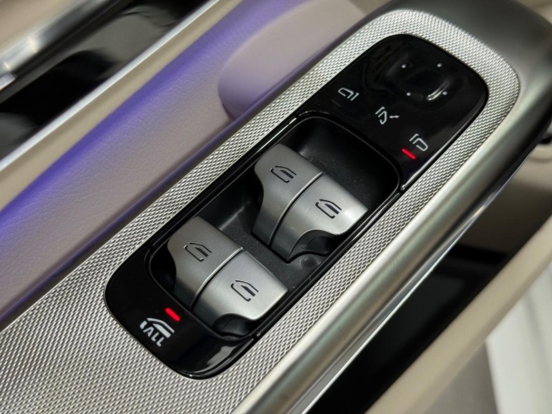 Mercedes-Benz CLE Vehicle Image 17