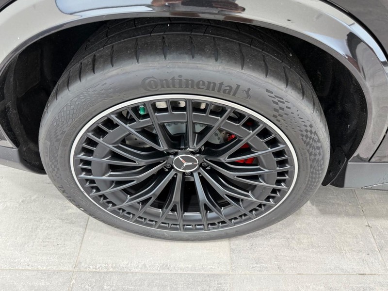 Mercedes-Benz GLC Vehicle Image 3