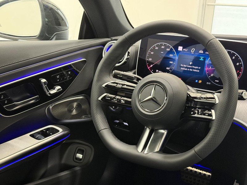 Mercedes-Benz CLE Vehicle Image 8