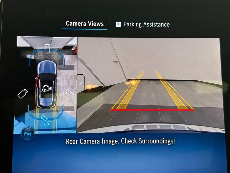 Mercedes-Benz GLC Vehicle Image 14