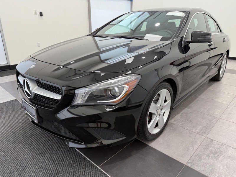 Mercedes-Benz CLA Vehicle Image 6