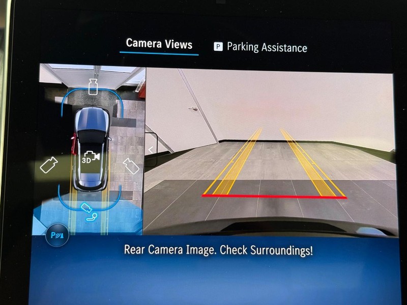Mercedes-Benz GLC Vehicle Image 13