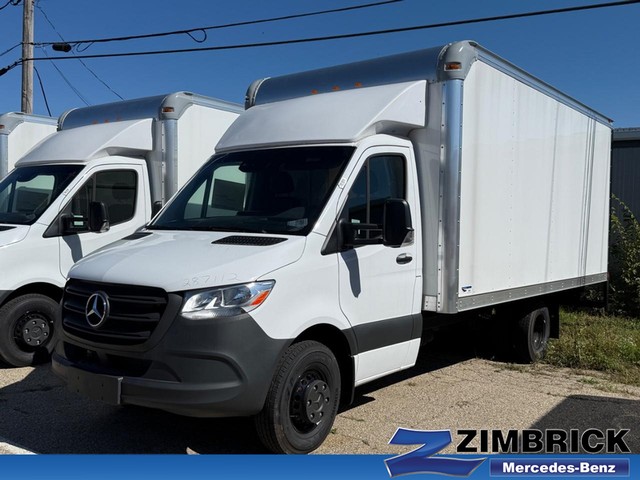 2024 Mercedes-Benz Sprinter Cab Chassis Base's photo