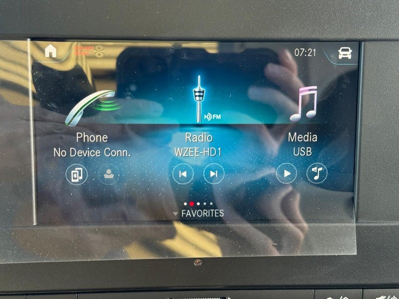 Mercedes-Benz Sprinter Cab Chassis Vehicle Image 9