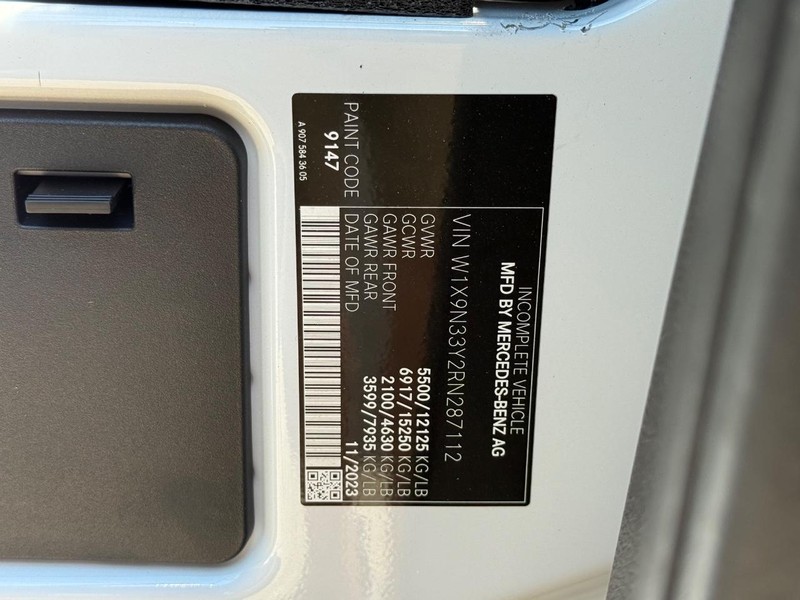 Mercedes-Benz Sprinter Cab Chassis Vehicle Image 14