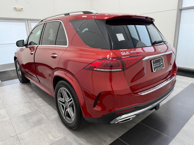 Mercedes-Benz GLE Vehicle Image 4