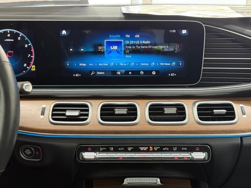 Mercedes-Benz GLE Vehicle Image 10