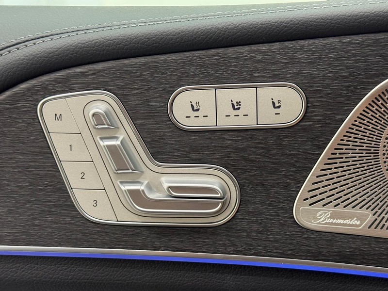 Mercedes-Benz GLE Vehicle Image 10