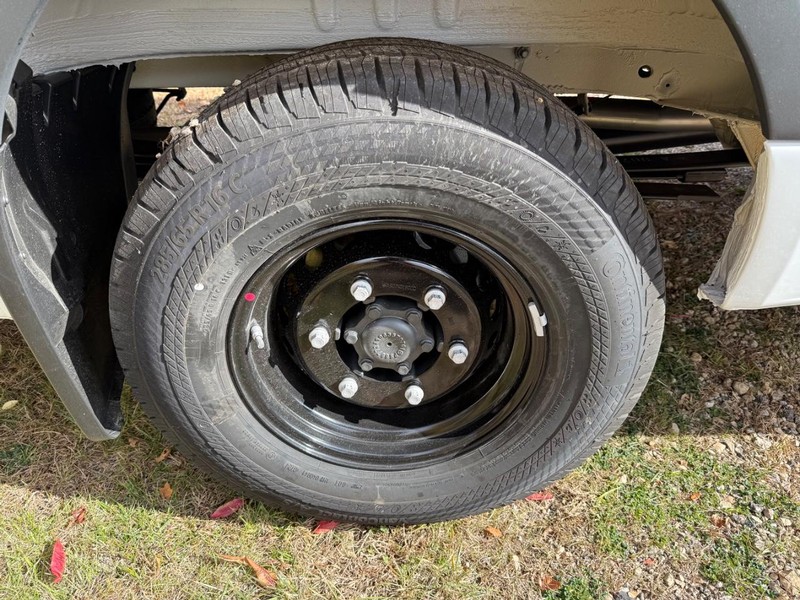 Mercedes-Benz Sprinter Cargo Van Vehicle Image 4