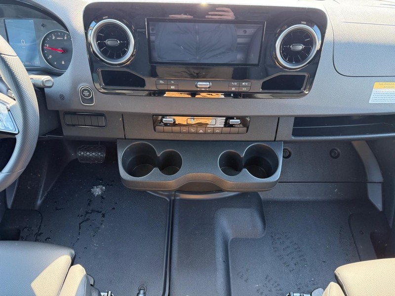 Mercedes-Benz Sprinter Cargo Van Vehicle Image 7