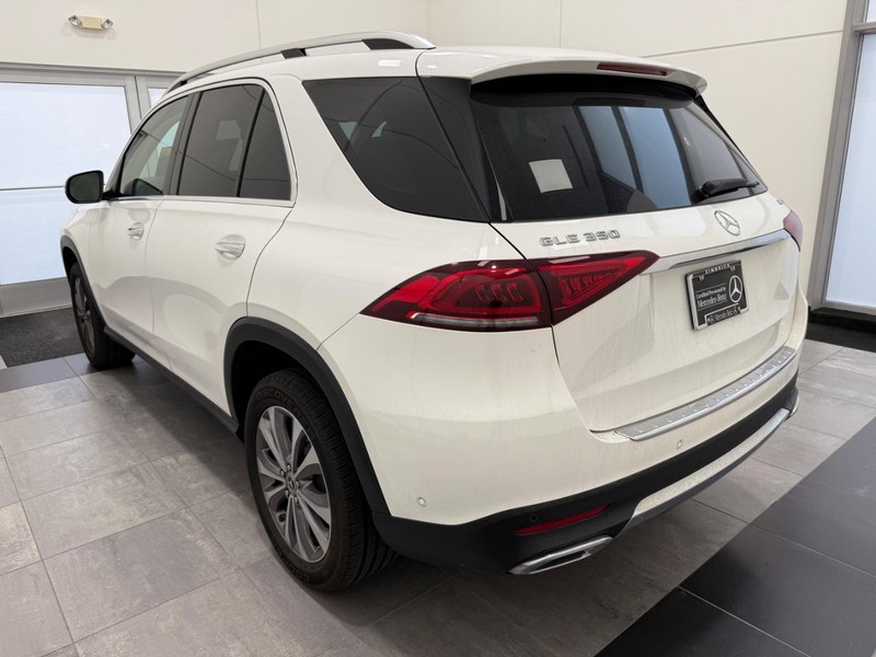Mercedes-Benz GLE Vehicle Image 4