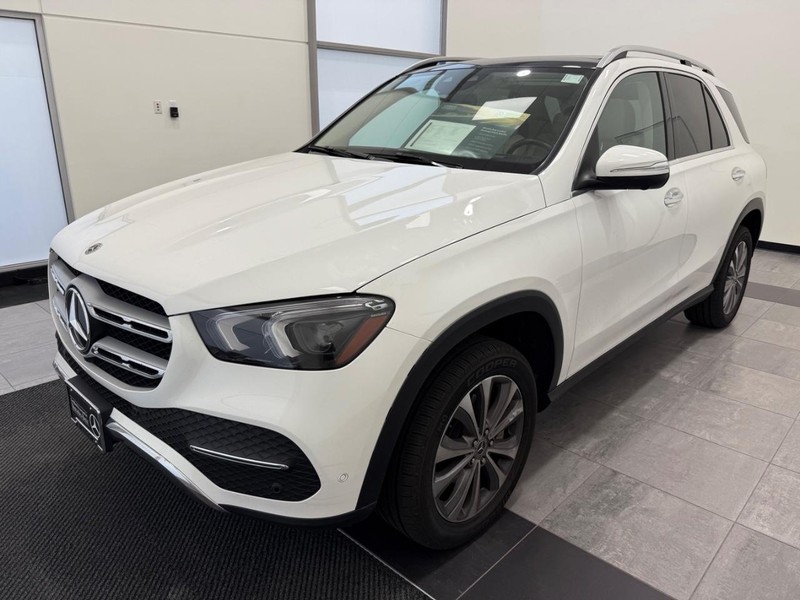 Mercedes-Benz GLE Vehicle Image 6