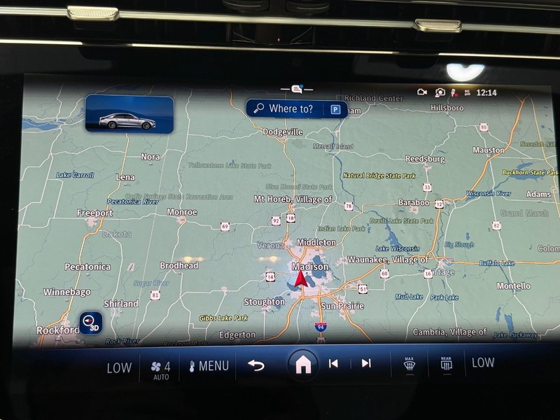 Mercedes-Benz E-Class Vehicle Image 14