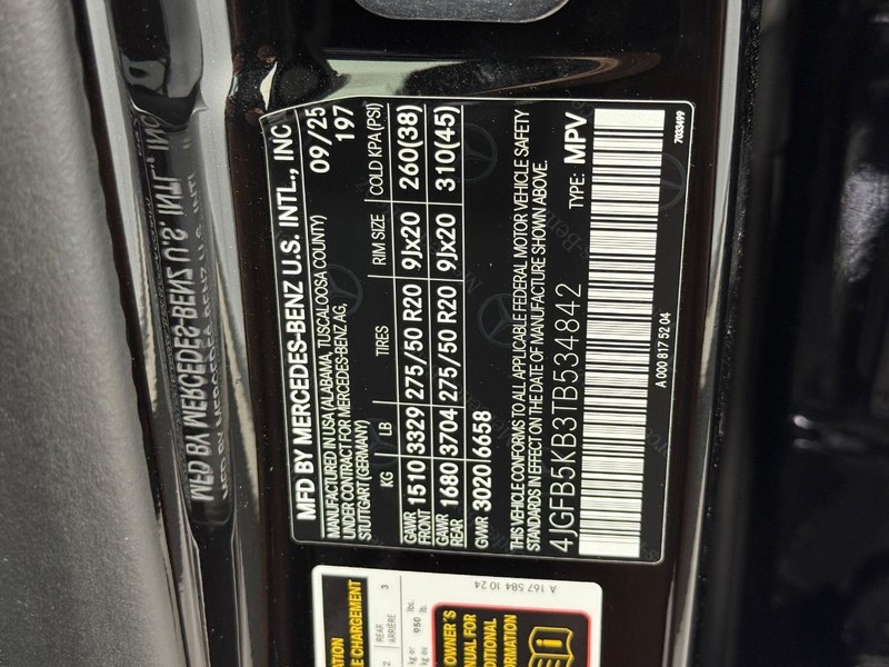 Mercedes-Benz GLE Vehicle Image 18