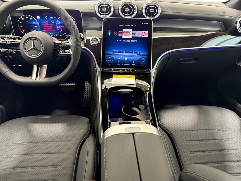 Mercedes-Benz GLC Vehicle Image 6