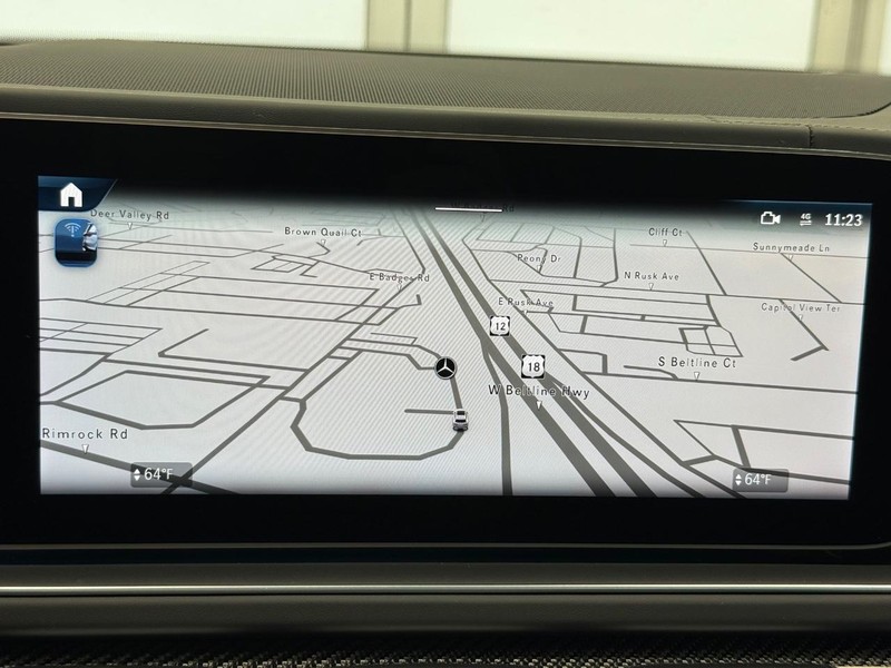 Mercedes-Benz GLS Vehicle Image 16