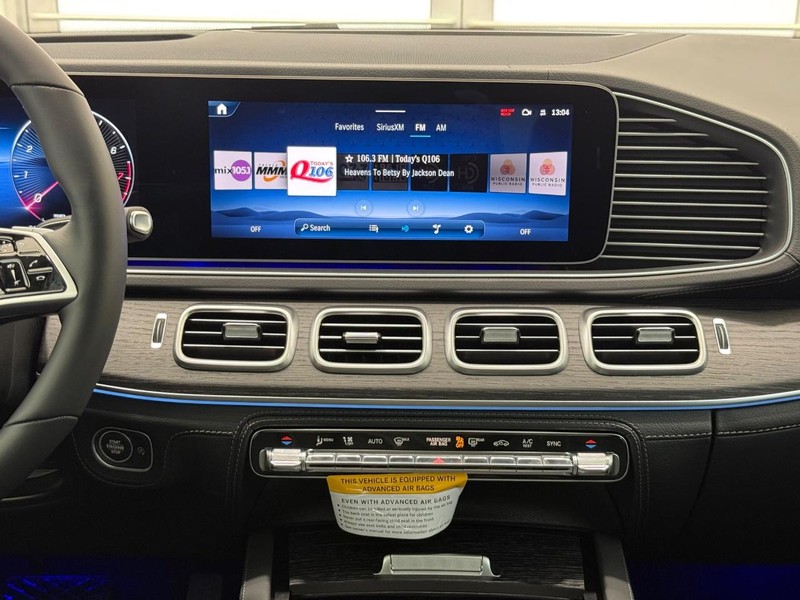 Mercedes-Benz GLE Vehicle Image 7