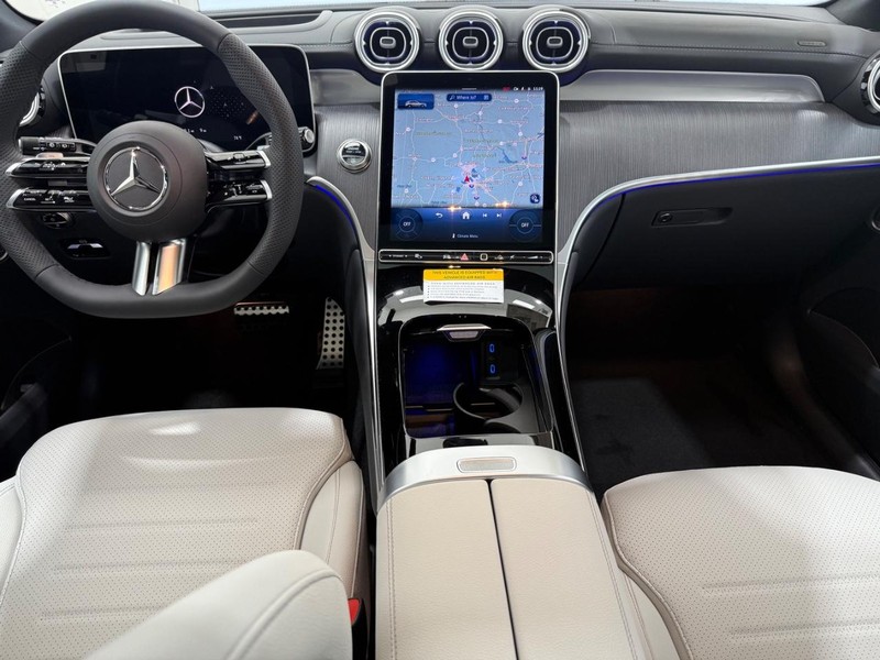 Mercedes-Benz GLC Vehicle Image 6