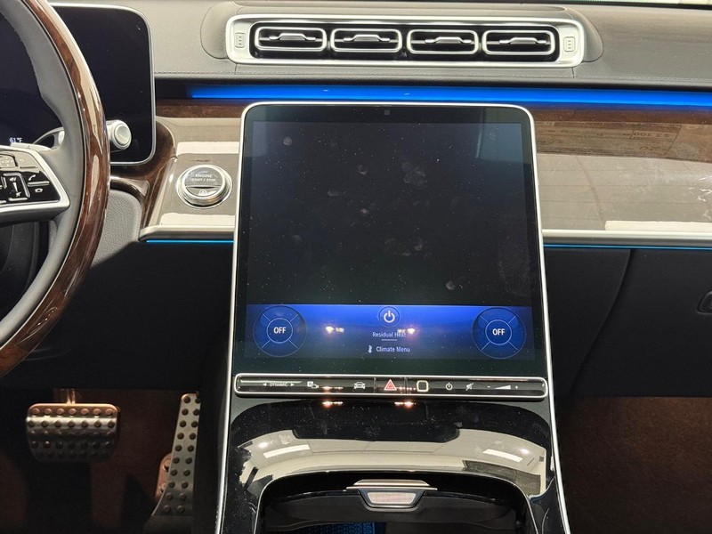 Mercedes-Benz S-Class Vehicle Image 7