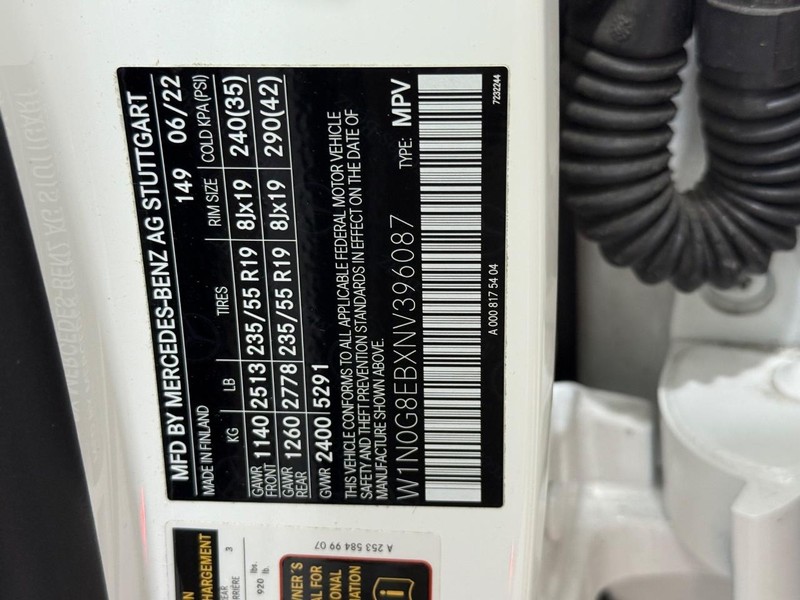 Mercedes-Benz GLC Vehicle Image 21