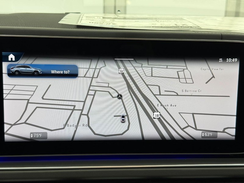 Mercedes-Benz GLE Vehicle Image 14