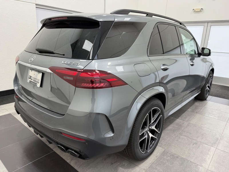 Mercedes-Benz GLE Vehicle Image 2