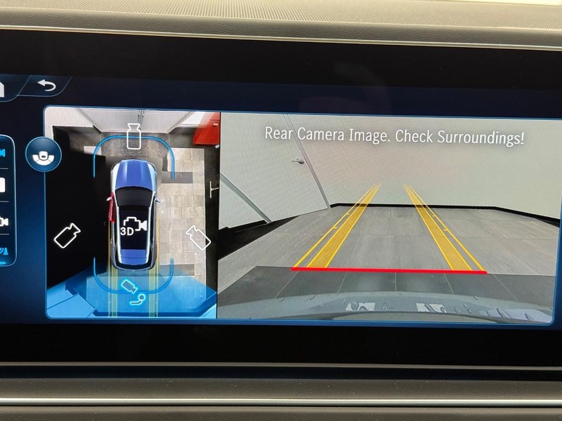 Mercedes-Benz GLE Vehicle Image 14